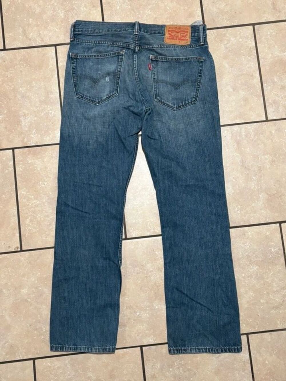 Levi's 527 Mens 32x30 Medium Wash Bootcut Jeans Slim Fit Five Pocket Denim - Picture 3 of 4